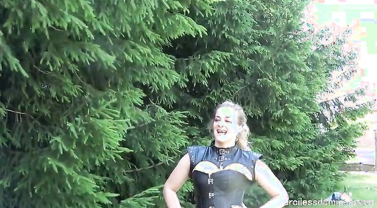 Ballbusting Fan