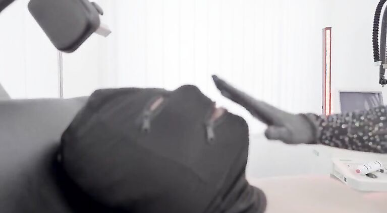 Deep Fisted on The Gyno Chair