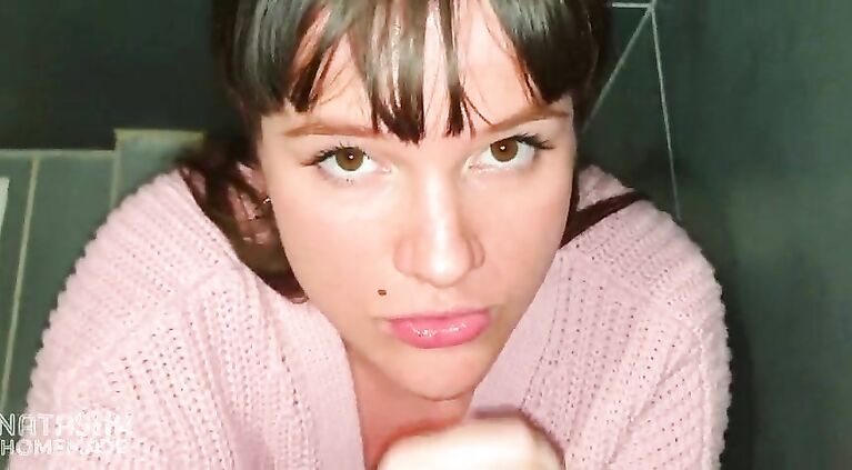 When I'm too horny, I'm begging my milf stepmom for a quick blowjob (Real Homemade) 4K