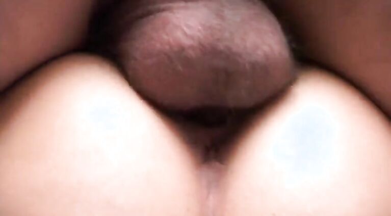 Lustful Italian MILF loves getting her ass stretched after getting her wet hairy pussy penetrated by hard cock