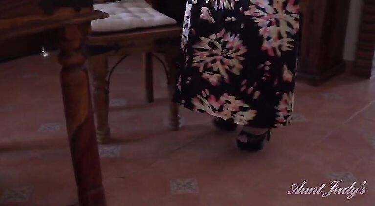 Auntjudys - Your Busty Mature BBW Stepmom Melody Gives You JOI