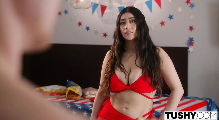 TUSHY Curvy goddess Violet Myers double penetration debut