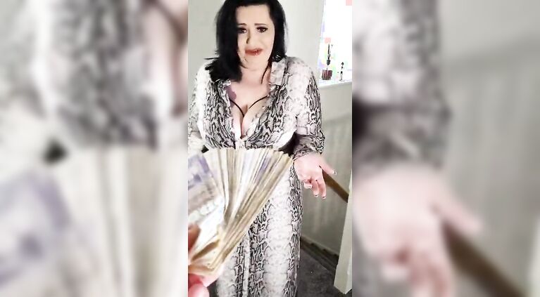 Hotwife Milf pays you for naughty extras, she's a cheating cuckoldress